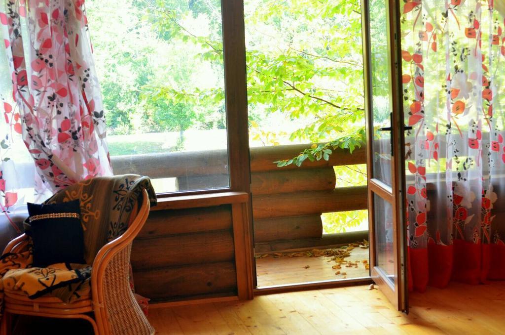 Rancho 555 Konuk evi Ujgorod Dış mekan fotoğraf